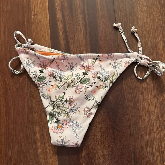 ZAFUL Adjustable Tie Side Floral Bikini Bottom size 6 - Picture 2 of 4